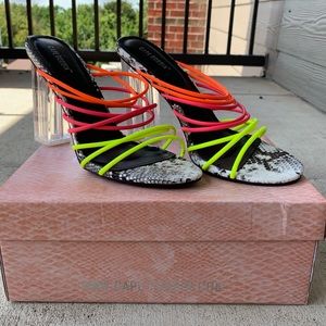 Cape Robbin in style “KIA”